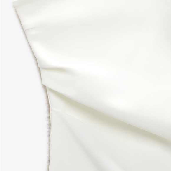 Zara White MIDI DRESS
NWT Size XXL 
Strapless midi dress - Picture 10 of 10